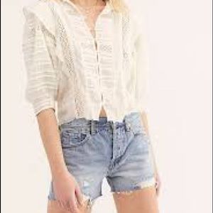 Sofia Short in Washed Denim